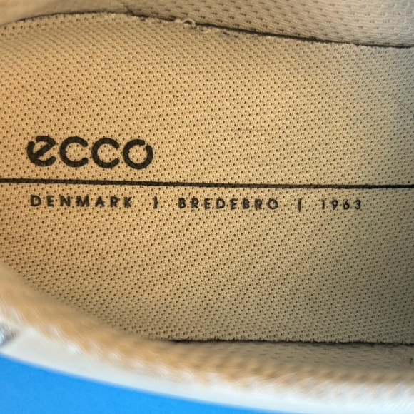 Ecco Street Lite Retro Women's Lace Up Leather Sneakers White, Bronze & Silver - Picture 7 of 10